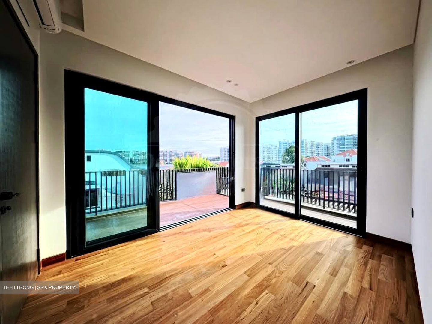 Jin Ding Garden (D16), Semi-Detached #567922331